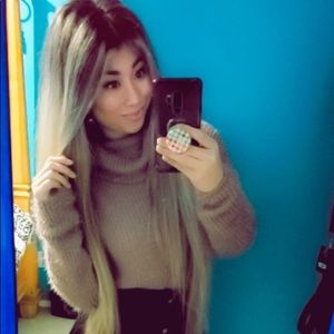 Meet your Posher, Amely